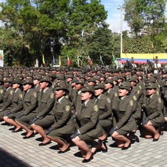 Recibieron su título como carabineros de la Escuela Alejandro Gutiérrez.