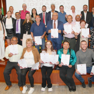 Grupo de lideres comunitarios Certificados.