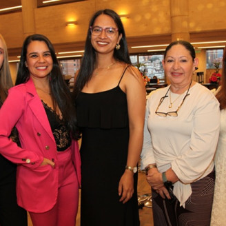 Natali Muñoz, Lorena Cardona, Laura García, Yaneth Borrero y Alba Ligia Sierra.