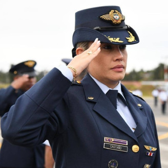 María Eugenia Castaño Garcés ascendió a mayor de la Fuerza Aeroespacial Colombiana.