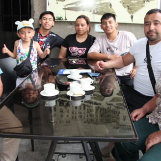 Benedicto Sánchez, Mateo Sánchez, Ronald Latorre, Jéssica Latorre, Santiago Sánchez, Julián Sánchez y Tulbina Casallas.