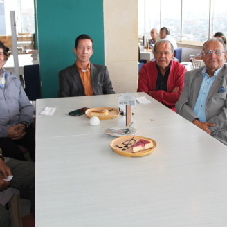 Francined Rincón Isaza, Héctor Correa Pinzón, Rubén Darío García Grajales, Sergio Hoyos Giraldo, Flaminio González y Paula Salazar Uribe.