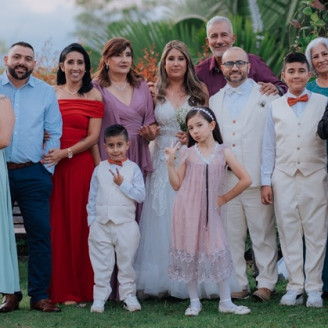 Fotos | Cortesía | LA PATRIA Valentina Galvis, Gina Galvis, Mauricio Hernández, Andrea Laverde, Jhon Edwarth Álzate, Luciana Nuñez, Piedad Galvis, Margarita Laverde, Julián Arce, Augusto Galvis, Juan David Valencia, Andrés Nuñez, Mery Correa y Luisa Galvis.