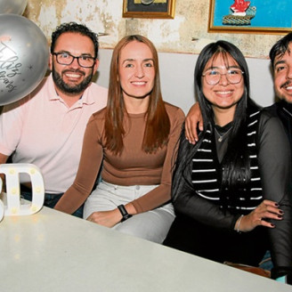 Harry Gallego Herrera (cumpleañero), Johanna Henao López, Daniela Hincapié y Juan Esteban Vélez.