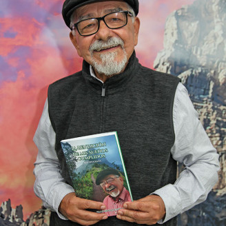 Fotos | Argemiro Idárraga | LA PATRIA Francisco Cardona, autor del libro.