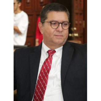 Luis Roberto Rivas.