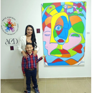 Laura Zuleta, madre del niño artista caldense Juan José Zuleta, de 9 años, contó que el arte de su hijo fue clave en un momento difícil para la familia.