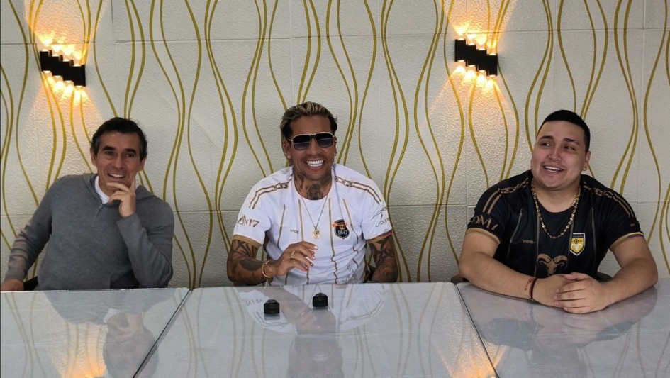 Sergio Galván Rey, Dayro Moreno y Juan Carmona.