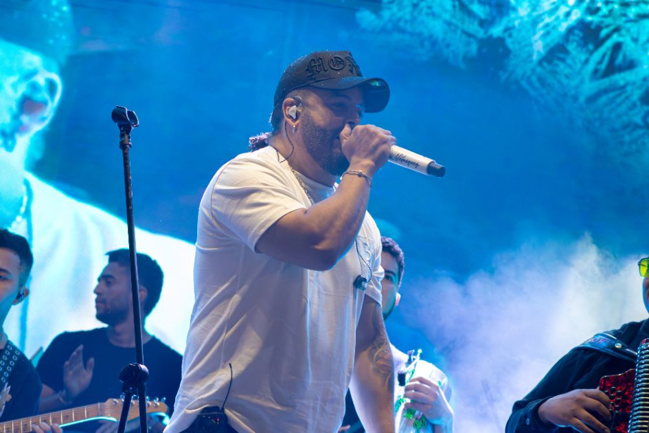 nelson-velasquez-fondas-y-arrierias