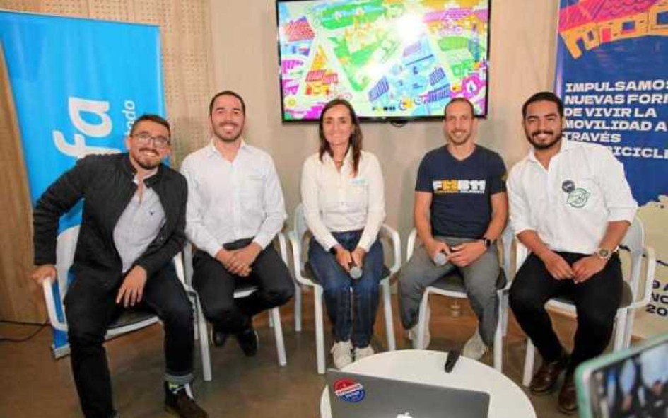 Rafael Cardona (secretario de movilidad), Daniel Hurtado (director Manizales Cómo Vamos), Irene Saffon (líder ambiental confa),