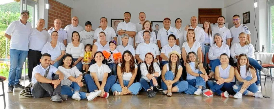 Foto | Suscriptor | LA PATRIA   La familia Cardona Acevedo realizó una integración en la finca hotel Las Carolas, ubicada en Chinchiná.