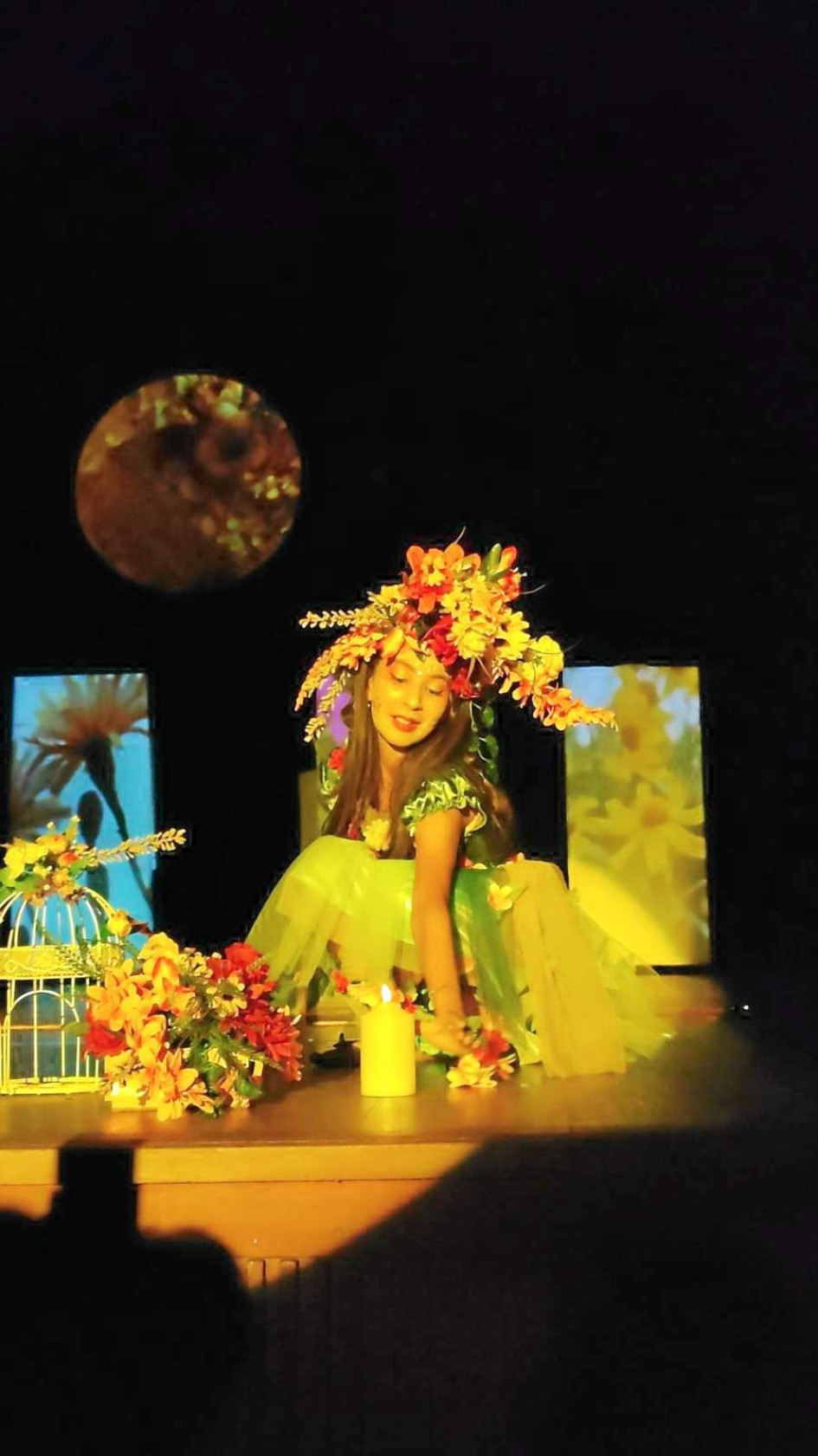 Foto | Archivo familar | LA PATRIA Salomé Velásquez Paipilla durante su presentación cultural que realizó el Colegio Nuestra Señora del Rosario. El evento fue en el Centro Cultural Teatro Los Fundadores.