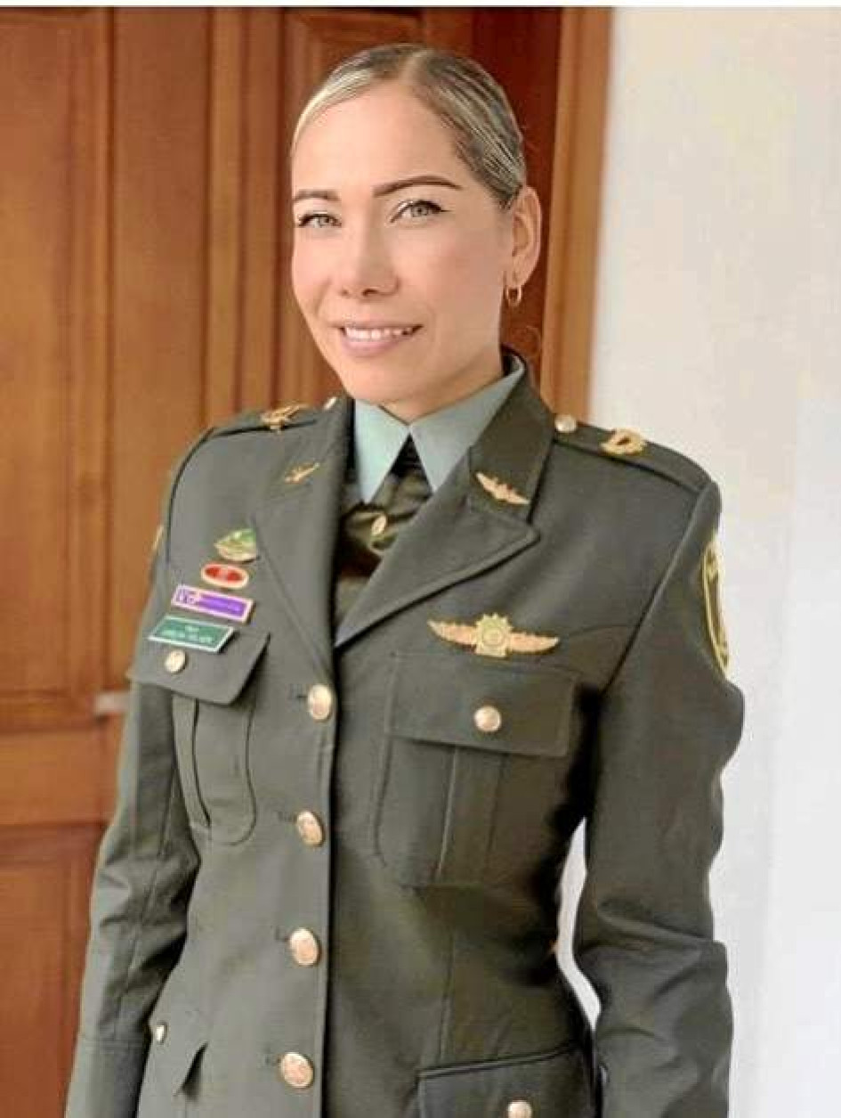 Foto | Henry Giraldo | LA PATRIA En ceremonia de ascenso la capitan Leidy Carolina Malagón Campuzano ascendió al grado de mayor de la Policia Nacional. La ceremonia se realizo en la escuela General Santnder. Ella es la hija de la manzanareña Esperanza Campuzano.
