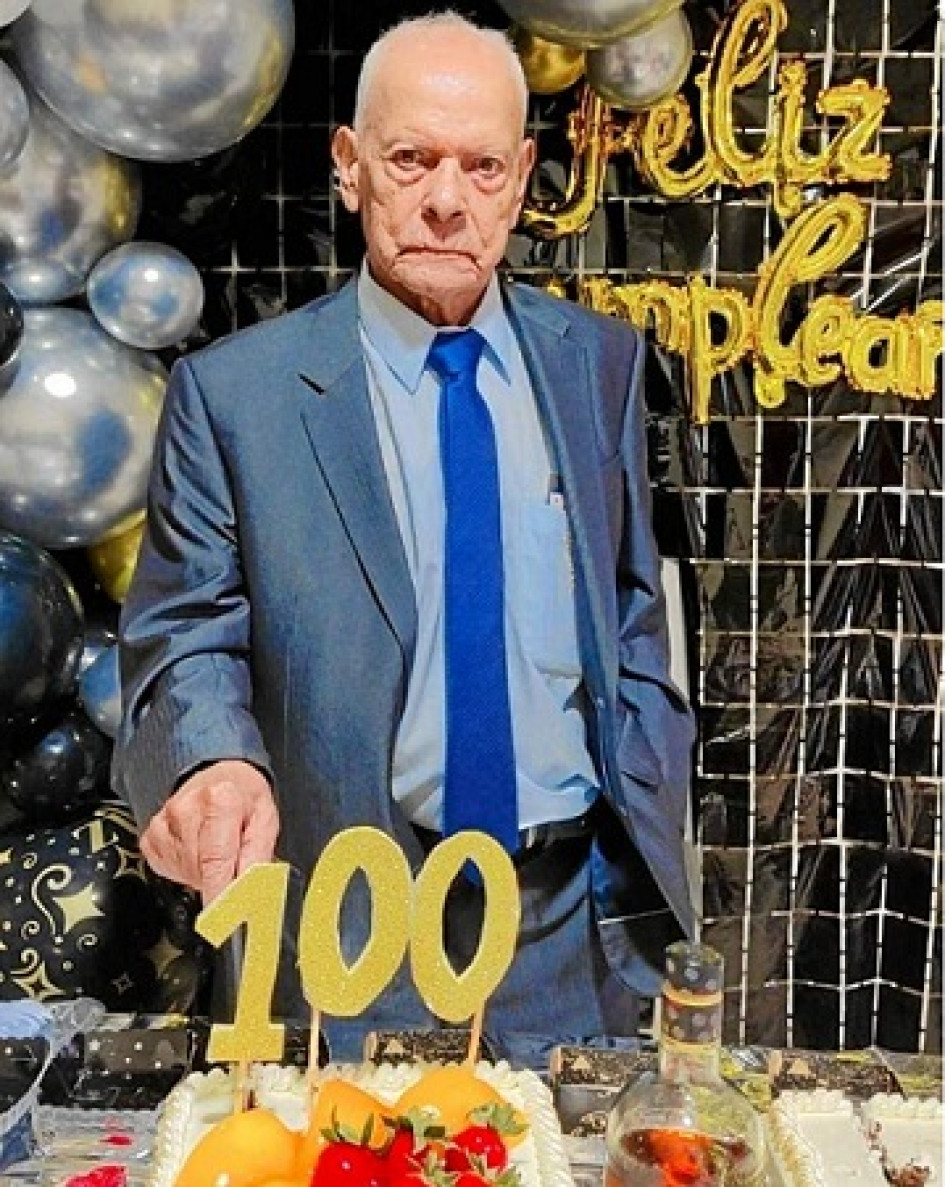 Foto | Henry Giraldo | LA PATRIA A Rafael Quintero García sus familiares y amigos le celebraron su centenario de vida con una eucaristía y una recepción.