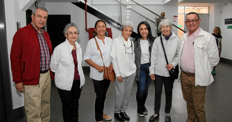 Fotos | Argemiro Idárraga | LA PATRIA Héctor Fabio López Hoyos, Maria Doralba Arias Orozco, María Elena Castaño, Lina María Gómez, Astrid Gaona, María Elvira Escobar y Ángel María Ocampo Cardona.