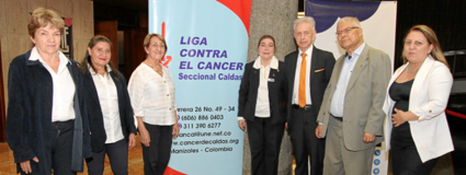 Patricia Giraldo, Margarita Lopera, Flor María Serna, Beatriz Pacheco, Antonio Franklin Muñoz, Angela Guzmán y Diego María Arias.