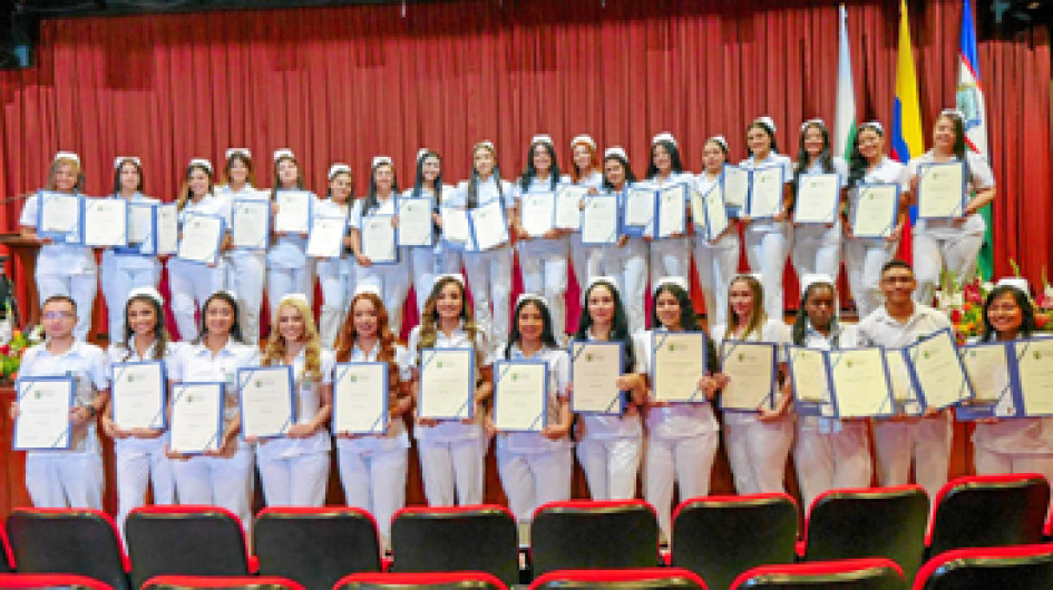 Foto | Cortesía UCM | LA PATRIA Grupo de egresados