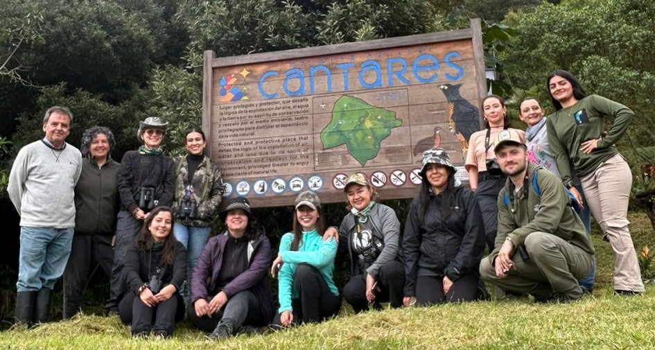 Foto | LA PATRIA De pie: Jorge González Correa, Victoria Lugo Agudelo, Lina Gañán, Valentina Marín Giraldo, Jénnifer Grisales, Lina Valencia García y Lyseth Yuliana Chávez. Sentados: Bibiana Garcés, Margaret Sánchez, Gabriela Torres, Gloria Alicia Mariño, Carolina Quintero y Juan Manuel Arbeláez.
