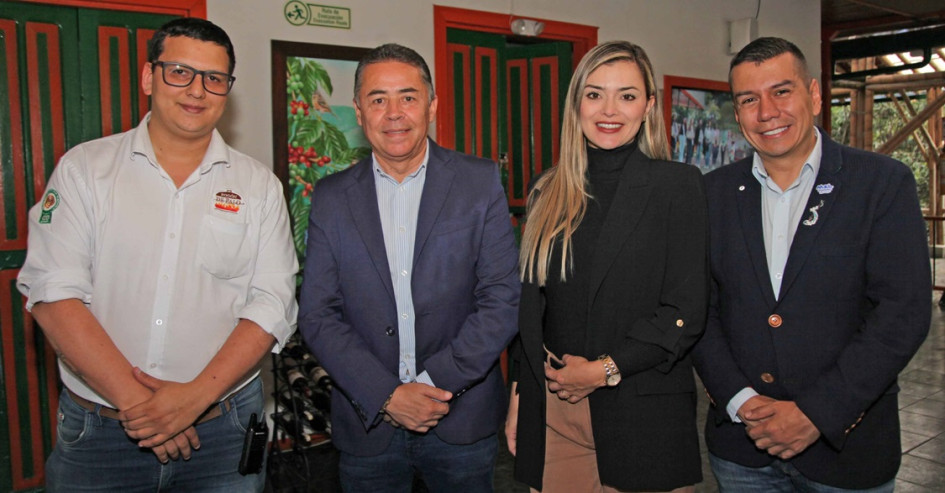 Fotos | Argemiro Idárraga | LA PATRIA Jhon Jairo Palacio, Santiago Giraldo, Daniela Giraldo y Juan José Silva.