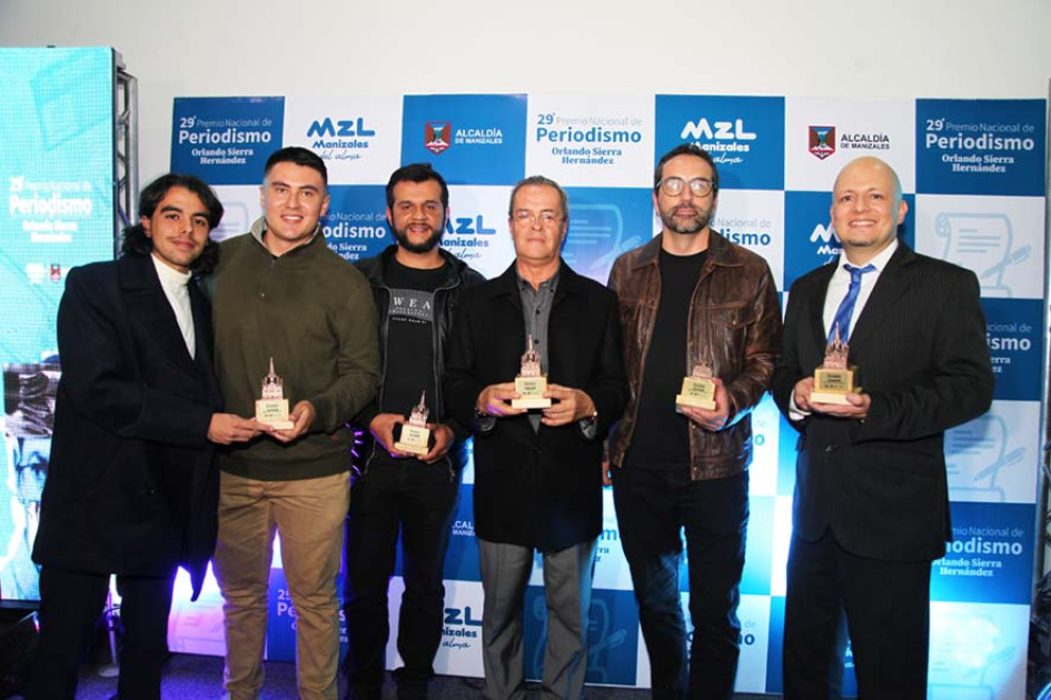 Manolo Cardona, Santiago Osorio, Juan David Rivera, Yesid López, Alejandro Samper y Alejandro Marín.