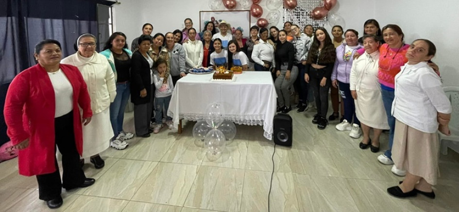 Foto | Henry Giraldo | LA PATRIA  Mujeres catequistas de Manzanares