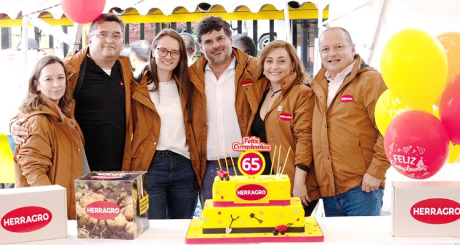 Irene Echeverri, Álvaro Iván González, Nathaly Giraldo, Carlos Hernán Toro, Hilda Lorenza Aristizábal y Jhonny Fernando Moreno.