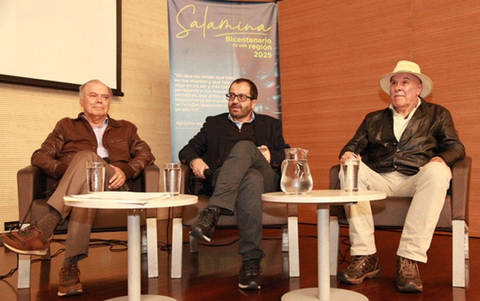 Albeiro Valencia Llano, historiador; Fernando Alonso Ramírez, editor de noticias de LA PATRIA y Fernando Macias, historiador.