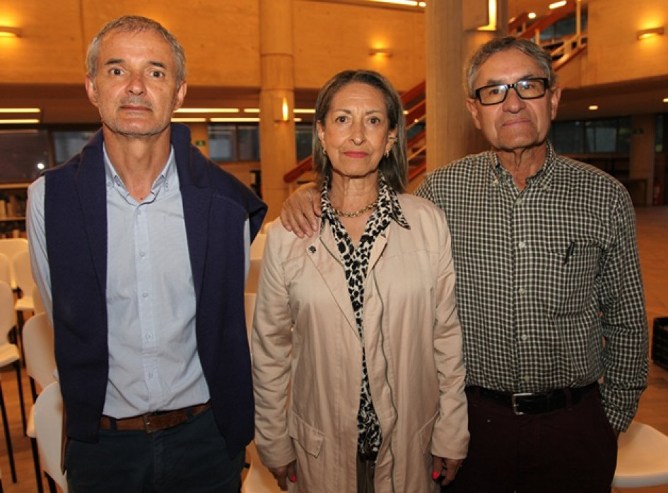 Carlos Alberto Mesa, Celmira Arcila y Francisco Javier Castrillón.