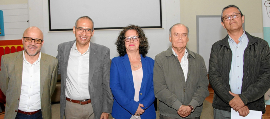 Francisco González Sánchez, Alexánder Betancur Mendieta, conferencista; Alba Lucía Hurtado, Albeiro Valencia Llano y Luis Fernando Sánchez.