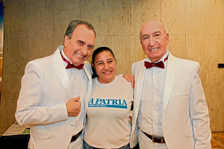 Nilvio Uribe, Jenny Jhen Beltrán, Fernando Uribe.