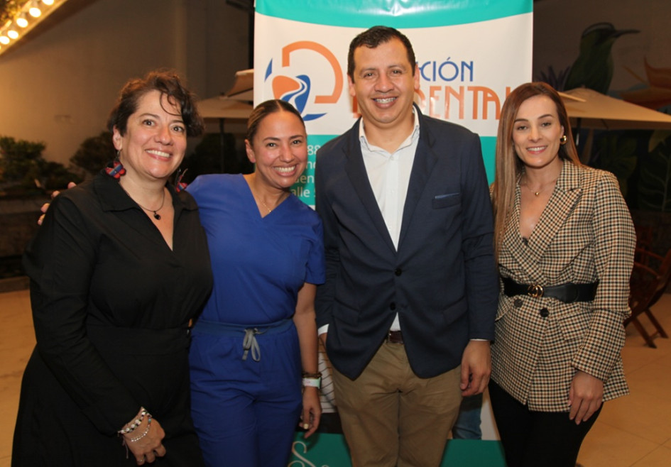Natalia Moreno, Fernanda Giraldo, Jorge Patiño y Leidy Ospina.