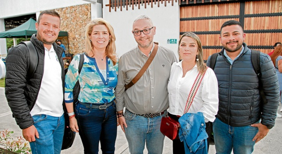 Édison Noreña, Sorany Pérez, Luis Guillermo Quintero, Laura Visbal y Daniel Martínez.