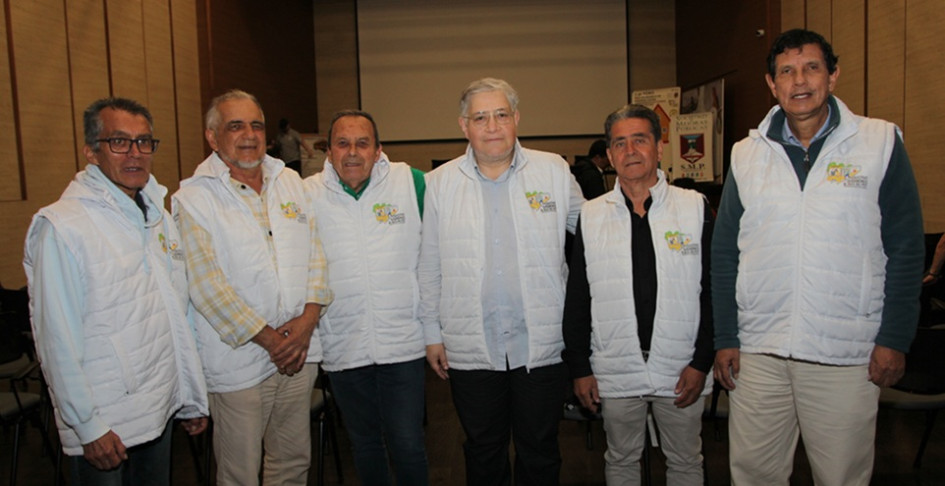 Fotos | Argemiro Idárraga | LA PATRIA Ernesto Quintero. Gildardo Pérez, José Jairo Arias, Juan Corzo, Álvaro Salazar y Humberto Salazar.