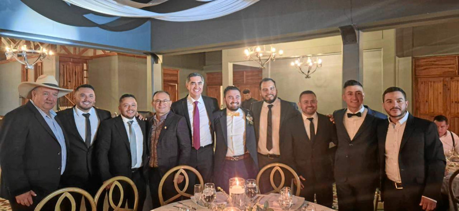 Diputado Carlos Arango, Sebastián Aguilar, Wilson Pérez, diputado Jahir Álvarez, representante a la Cámara Wilder Escobar, Simón López Noreña, Carlos Andrés Vivas, Ubeimar Pinilla, concejal Luis Alberto Patiño y Andrés Felipe Morales.