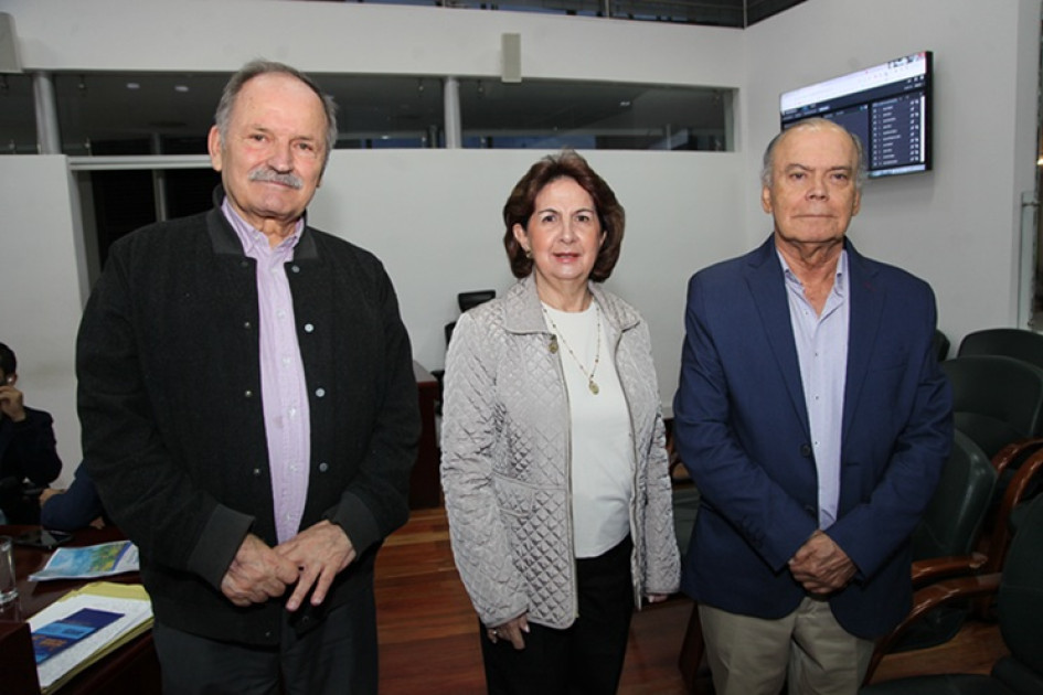 Fotos | Argemiro Idárraga | LA PATRIA Gonzalo Duque, Patricia Uribe Mejía y Albeiro Valencia.