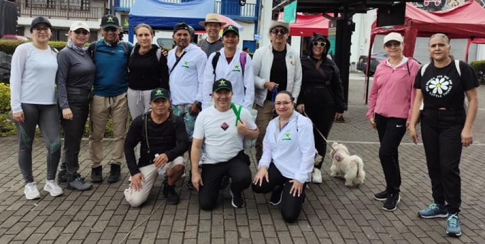 Fotos | Argemiro Idárraga | LA PATRIA Grupo de asistentes a la caminata.