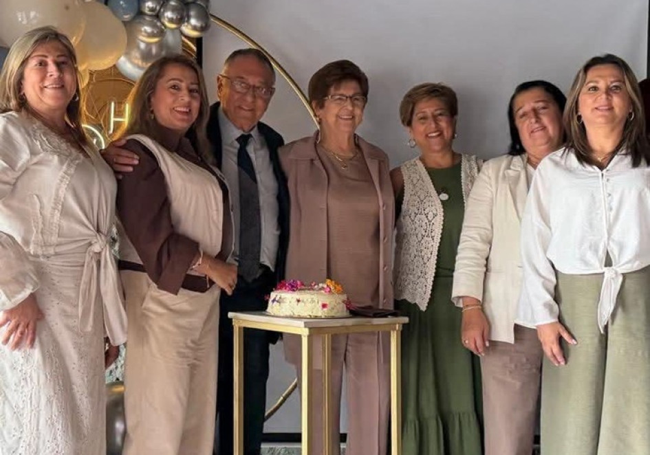 Gloria Esperanza, Liliana, Guillermo, Gilma, Miriam Rocio, Piedad y Beatriz Eugenia.