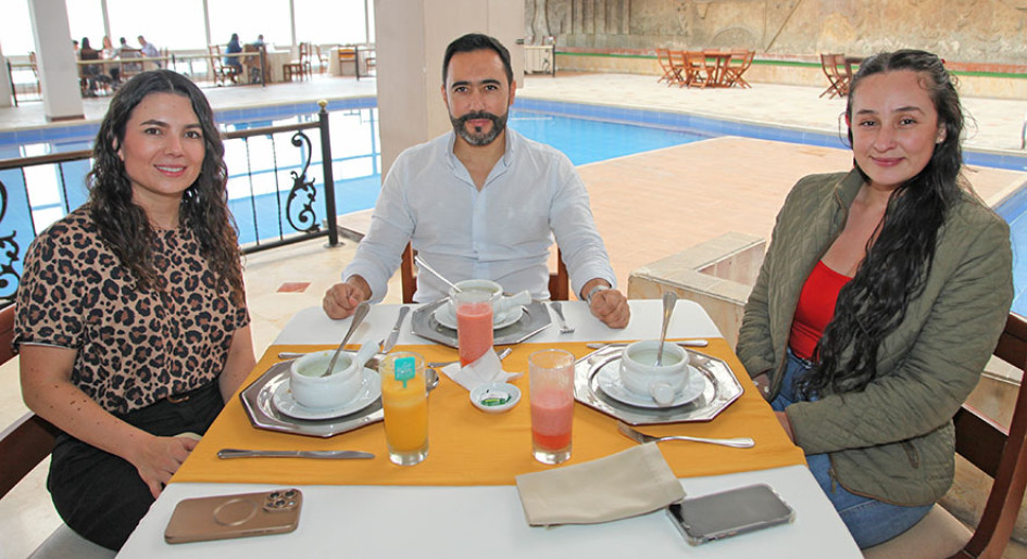 Fotos | Argemiro Idárraga | LA PATRIA Jenny Carmona, Andrés Galeano y Julia Ospina.