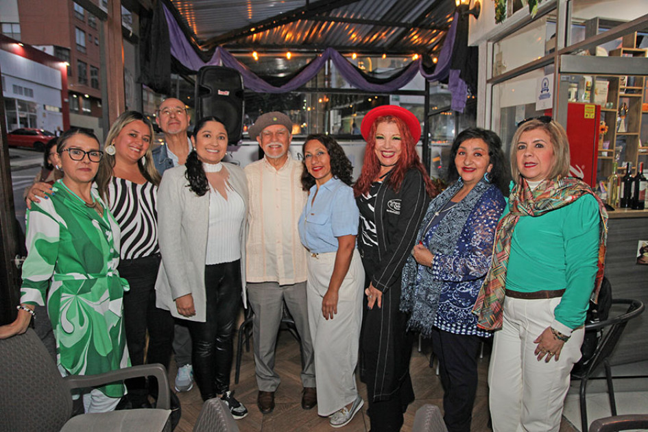 Anita Muñoz, Johanna Marulanda, Samuel Sanchez, Juliana Rosero, Augusto Ramon Chávez, Cecilia Soto, Adriana Toro, María Dolly Montes Tangarife y Olga Patricia Osorio.