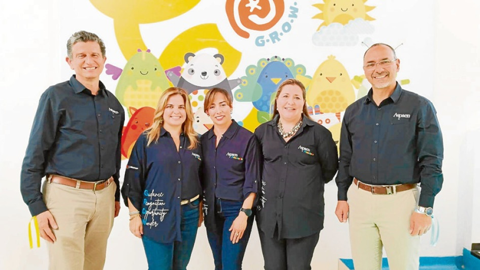 Fotos | Lector | LA PATRIA José Vicente Rivas, director general Aspaen Horizontes; Mónica Bischoff, directora nacional de preescolares Aspaen; Diana Milena Rendón, directora integral de nivel de Aspaen Urapanes; Marcela Robledo Londoño, directora general Aspaen Cerezos; y Armando Gómez Correa, director ejecutivo de Aspaen.