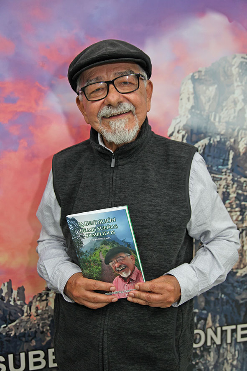 Fotos | Argemiro Idárraga | LA PATRIA Francisco Cardona, autor del libro.