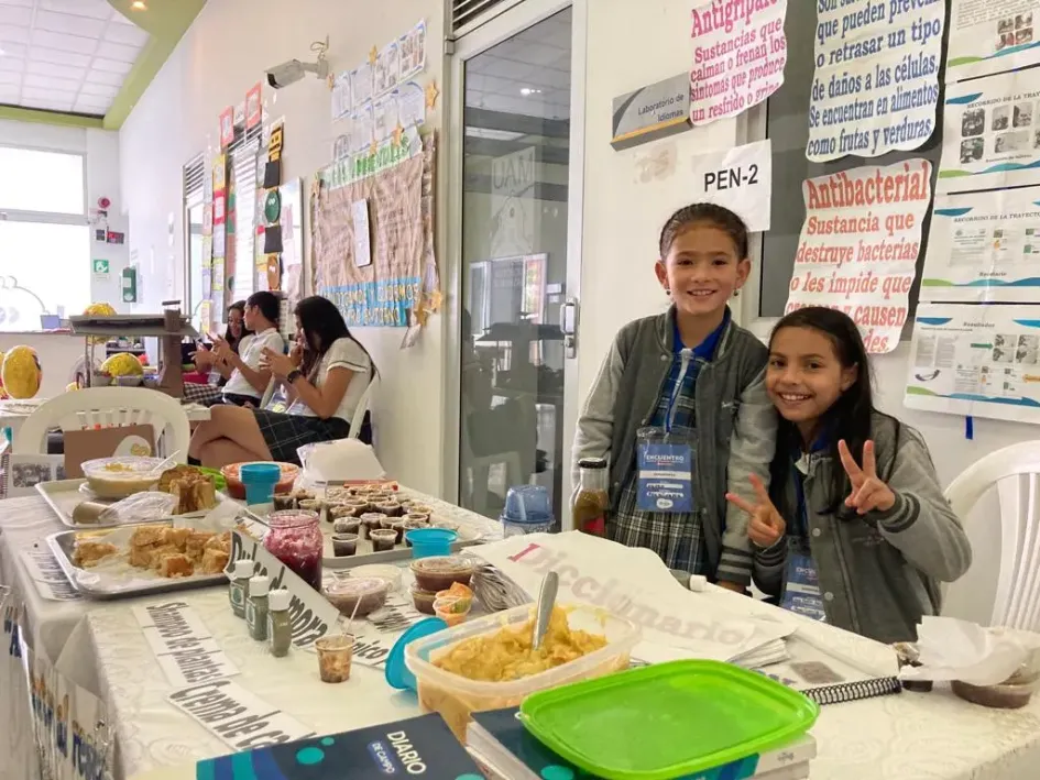 11 estudiantes y 1 docente van por Caldas a encuentros de la ciencia en Europa y en Japón