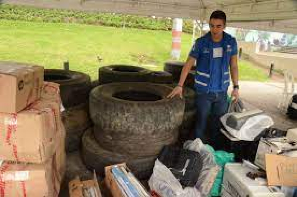 Jornada de entrega de residuos posconsumo