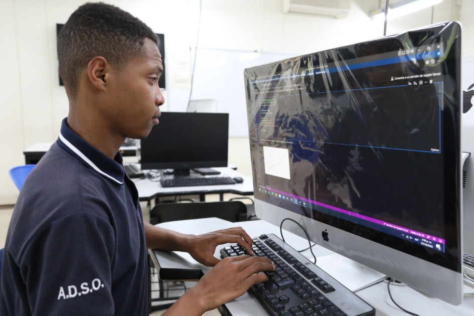 Hay 950 cupos para estudiar gratis en el Sena Caldas