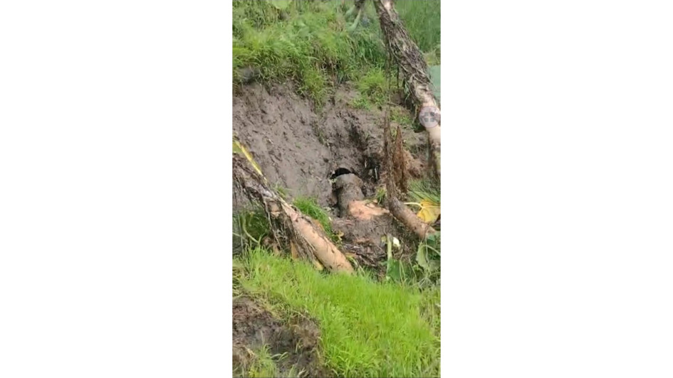 Daño en la bocatoma San Juan, hasta donde tuvieron que llegar a lomo de mulas con las tuberías para repararlo.