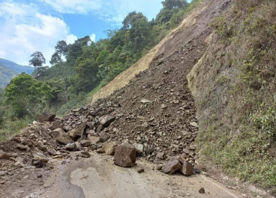Cierre total en vía Aranzazu - Salamina, sector La Unión