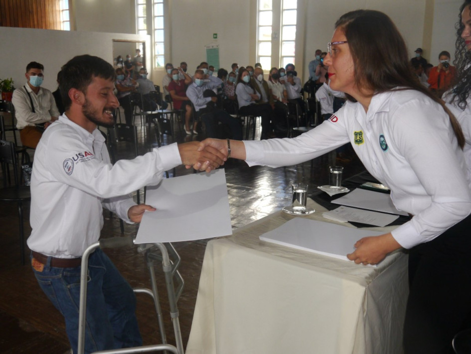 Jóvenes rurales de Caldas y del Risaralda participaron en la primera cohorte de líderes ambientales del programa Jóvenes para la Conservación Colombia, de USAID y USFS.
