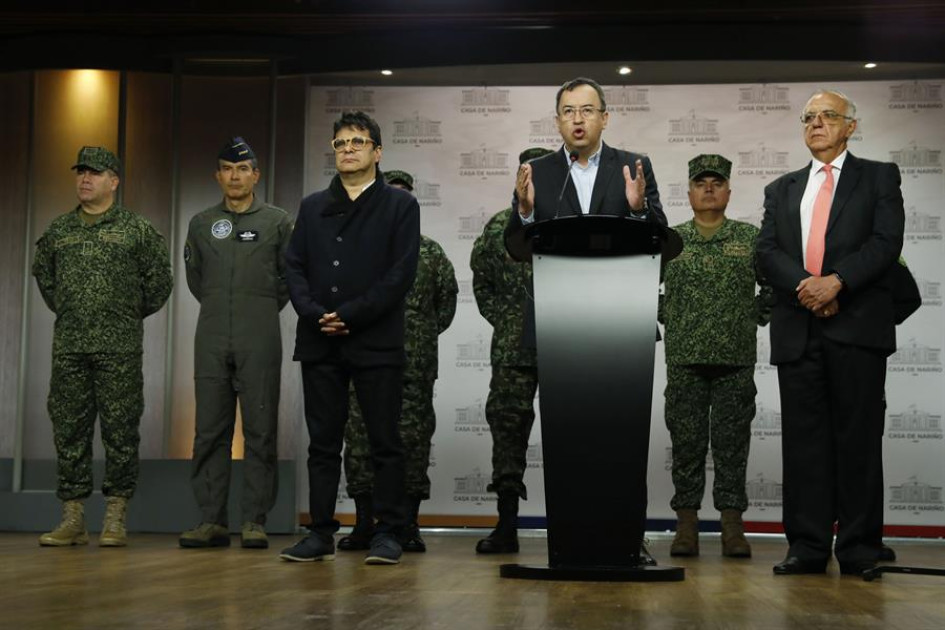 Gobierno suspende decreto de cese bilateral con el Eln y le pide una tregua