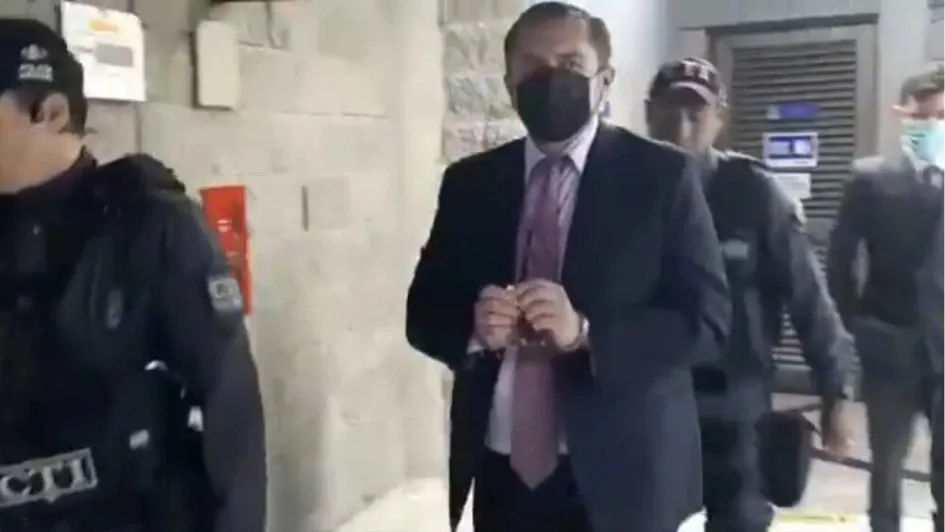 Mario Castaño, en el momento de su detención a la salida del Capitolio Nacional.