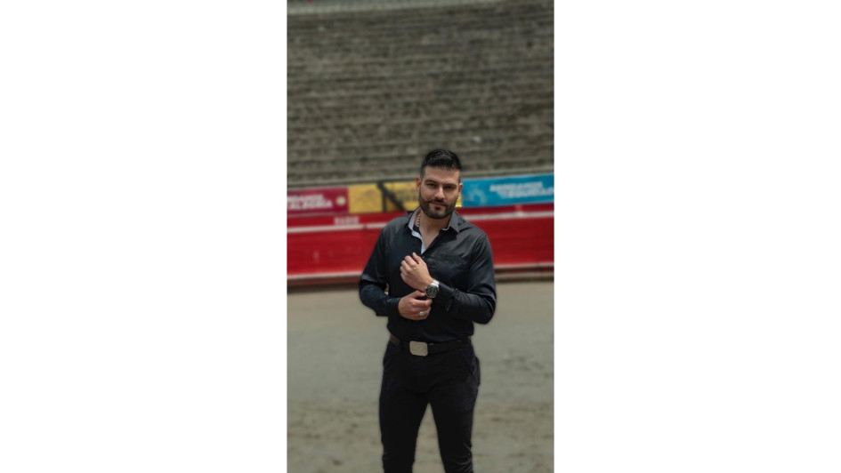 Óscar Grajales es un artista de música popular, oriundo de Pácora (Caldas).